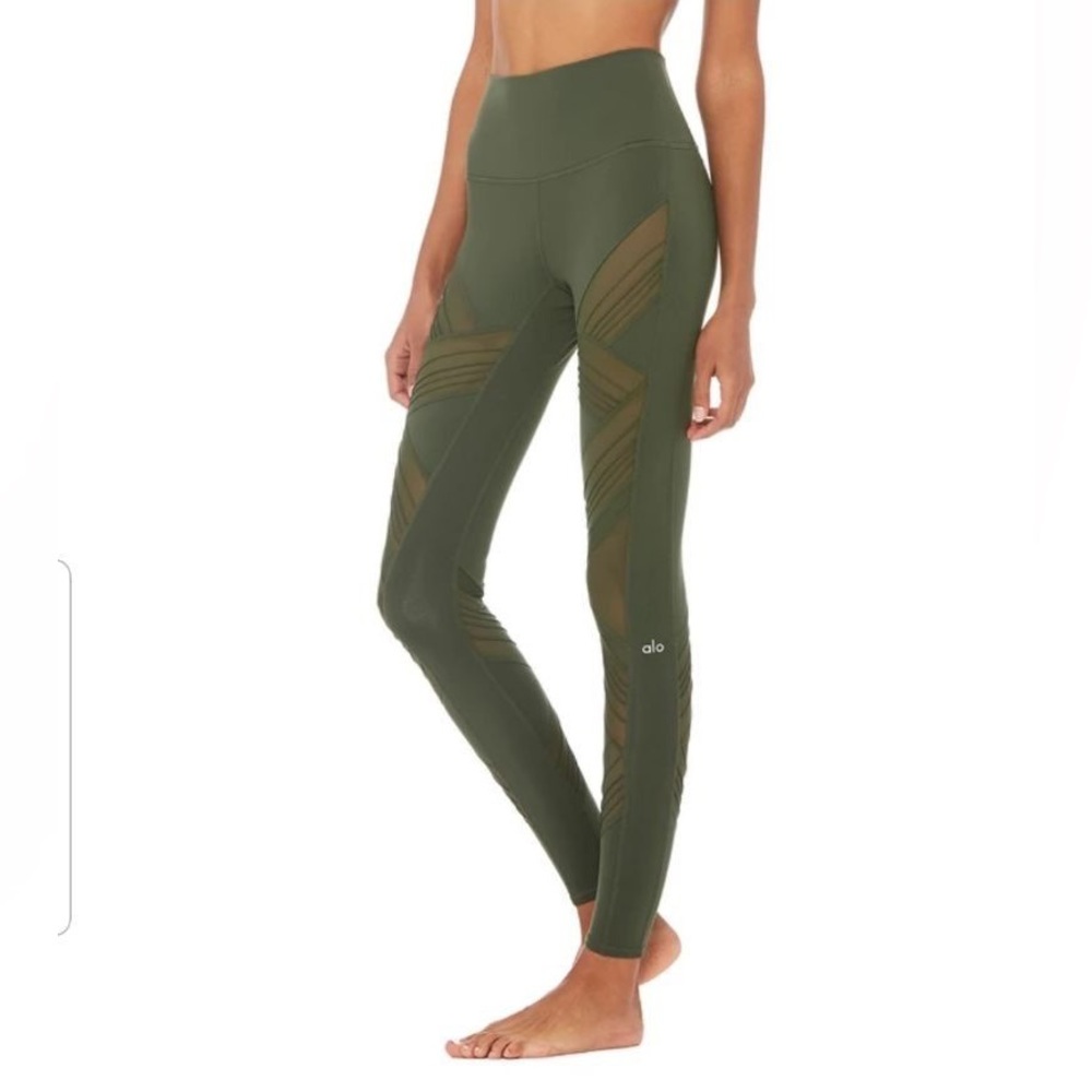 Alo Yoga Ultimate High Waist Legging - Hunter Green - Mesh Cutouts